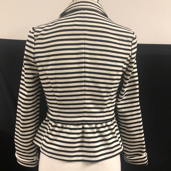 Elle Blazer Jacket - Picture 4 of 6